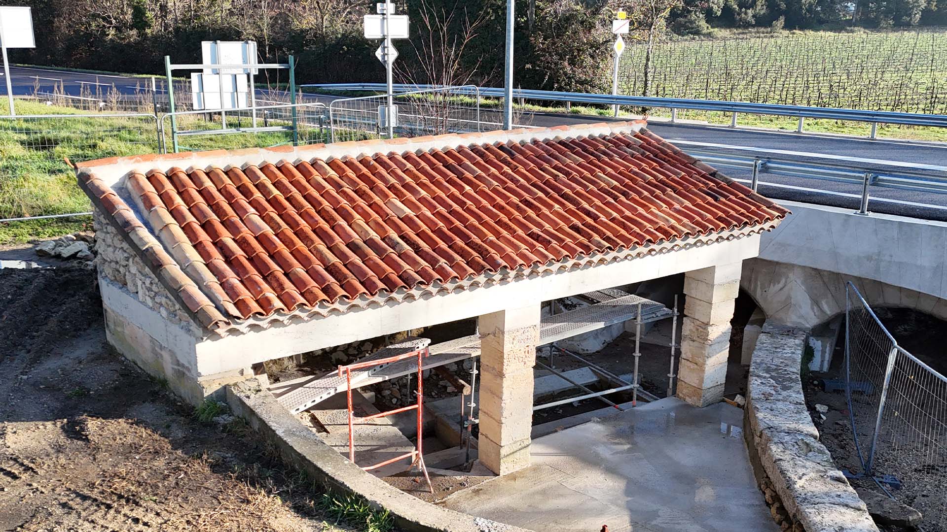 CAZAN-CONSTRUCTION-LAVOIR